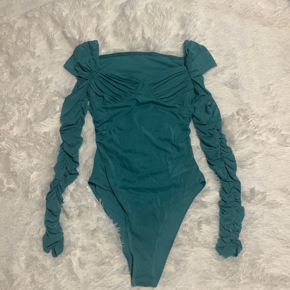Cute sparkly bodysuit worn once got a lot of compliments